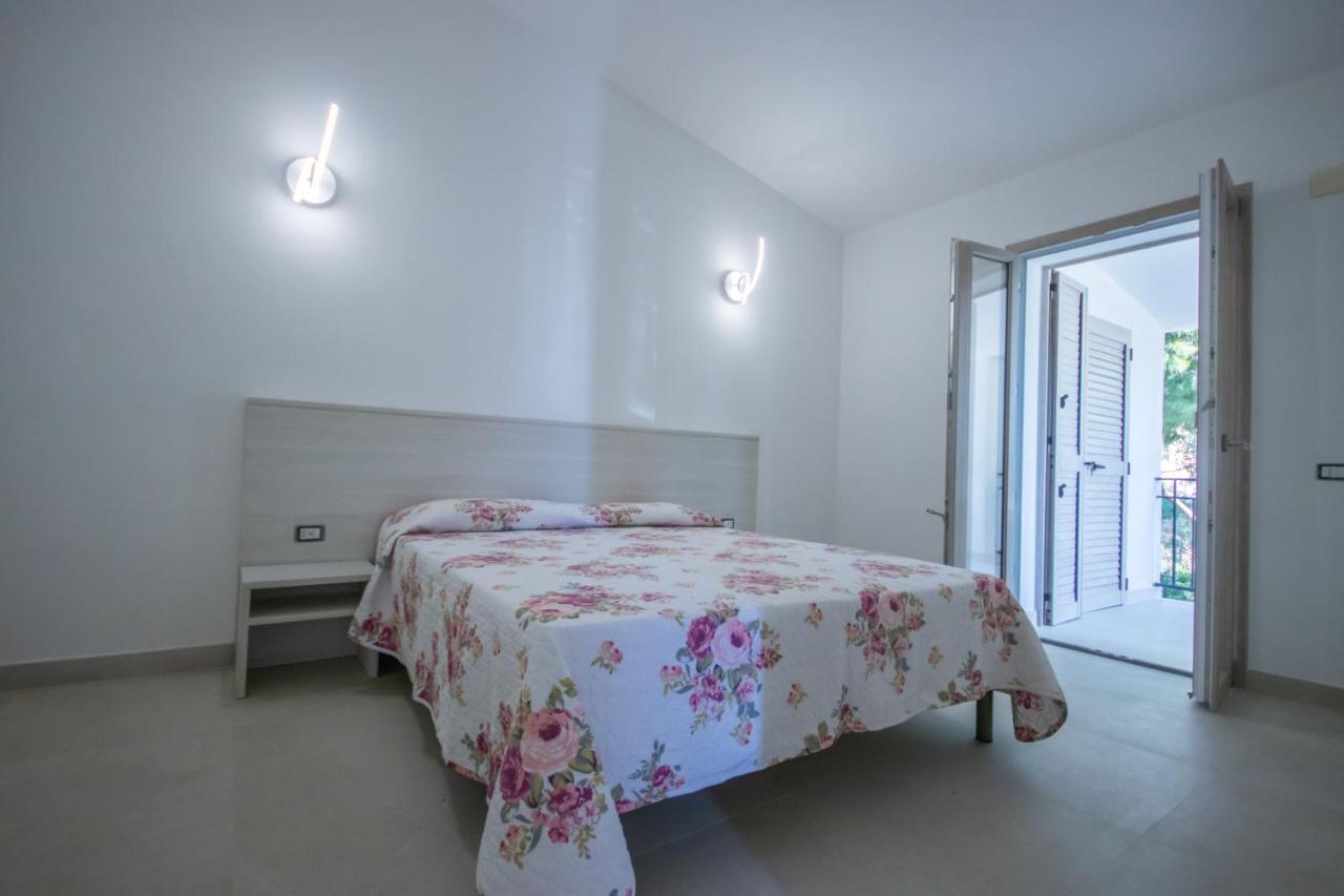 Conghiglia Nord Apartment Cala Gonone Ngoại thất bức ảnh